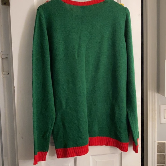NWT ‘Subpar Giftgiver’ funny holiday sweater - Picture 4 of 4